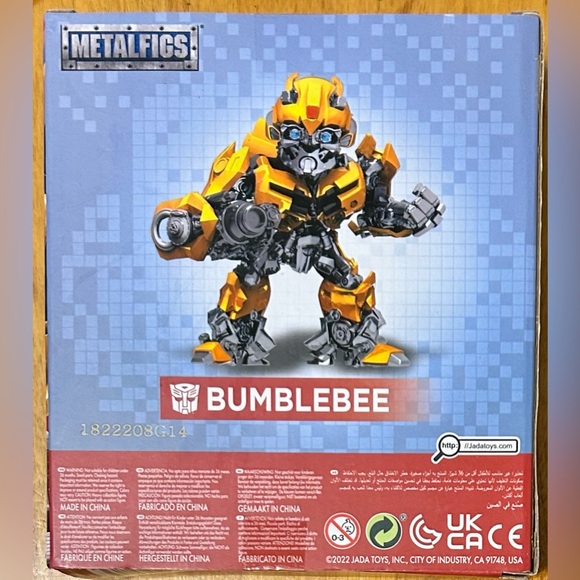 Transformers Bumblebee Last Knight Metalfig Die-cast Figure NIB - Picture 3 of 6